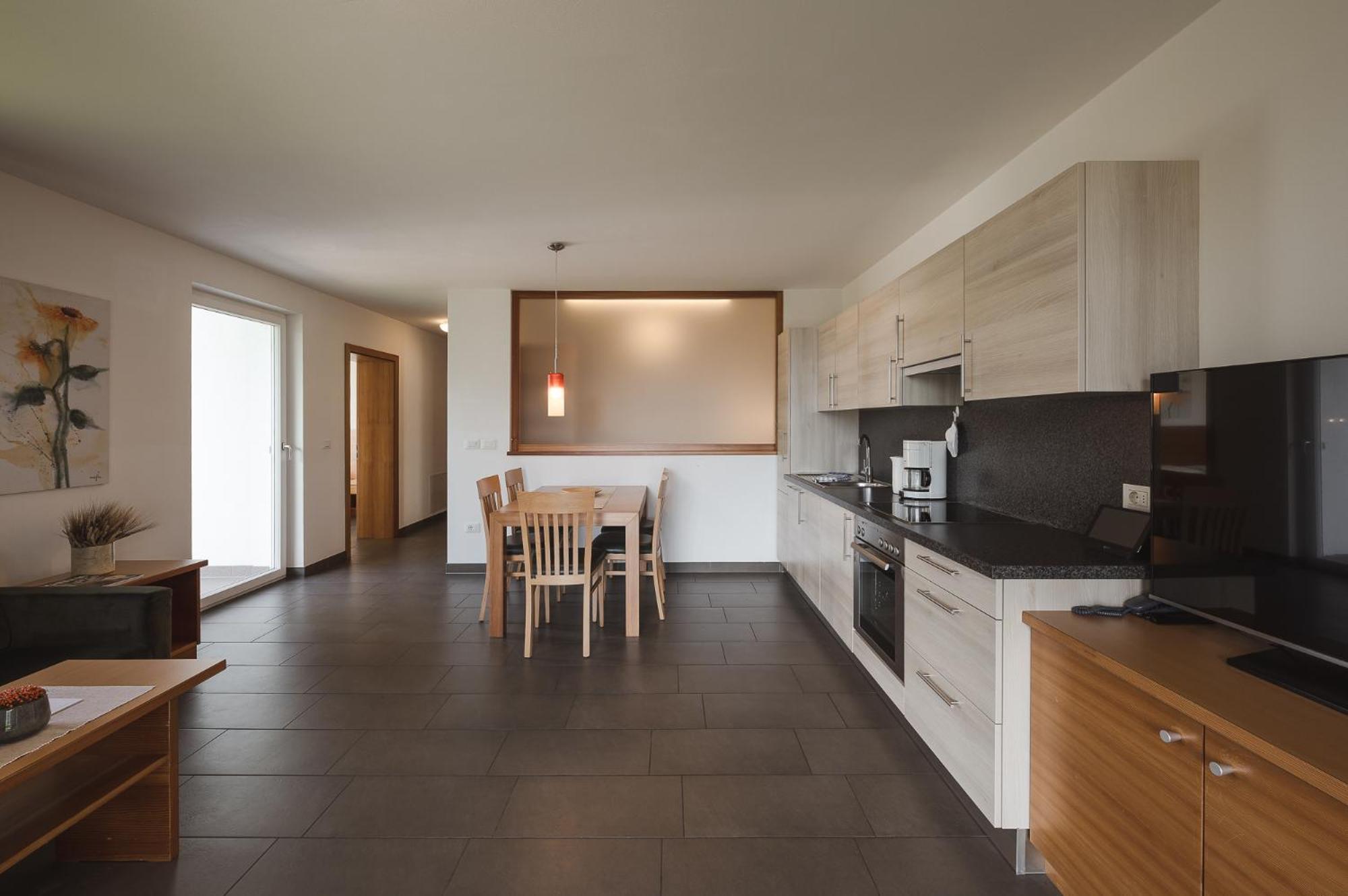 Hotel - Appartements Schmied Hans Schenna Rom bilde